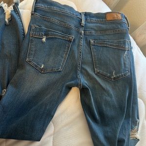 Express jeans!! So cute and comfortable!